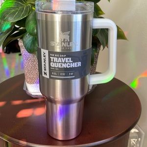 Stanley CHAMPAGNE OMBRE Pink Silver 40oz Big Grip Adventure Quencher Tumbler
